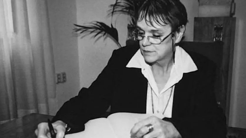kathy wilkes