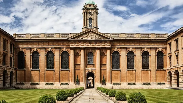 Queen's College