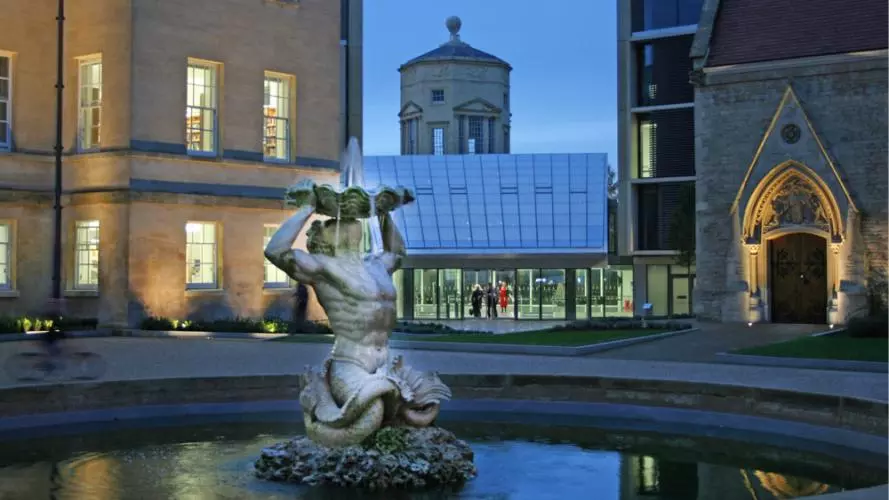 Radcliffe Humanities at Night