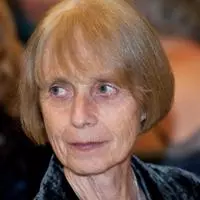 Lesley Brown