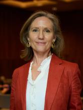 petra fitzgerald by ian wallman 02158 pf
